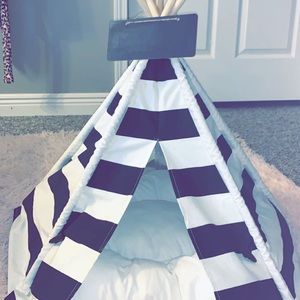 Norgail Pet Teepee Dog Rabbit & Cat Bed